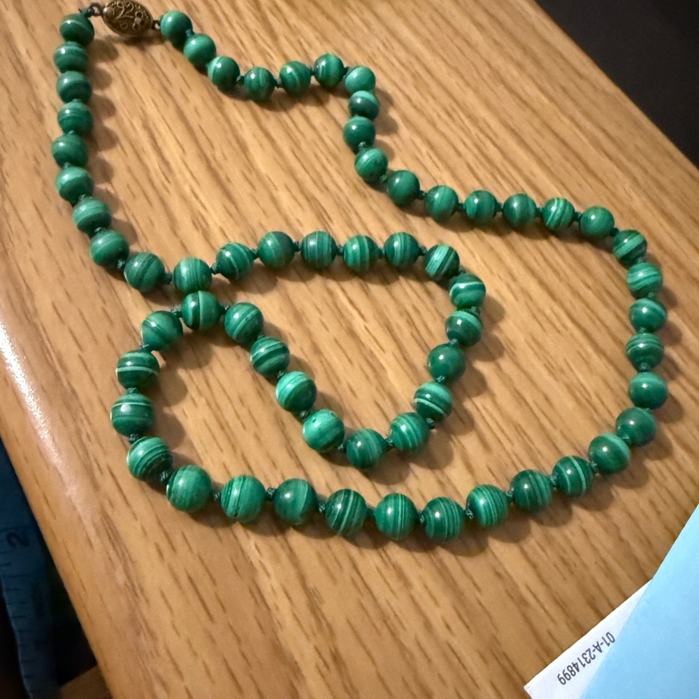Vintage Malachite Beaded Necklace w/ silver clasp